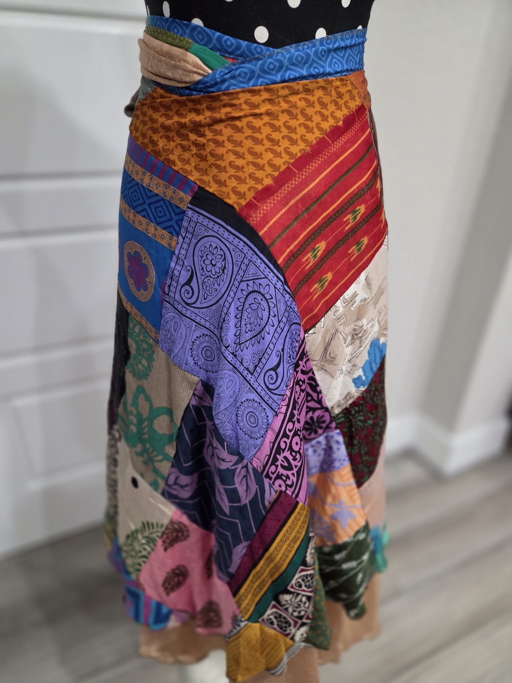 Vintage Bohemian Multi-Panel Patchwork Reversible Maxi Skirt -  Mixed Print - Picture 2 of 11